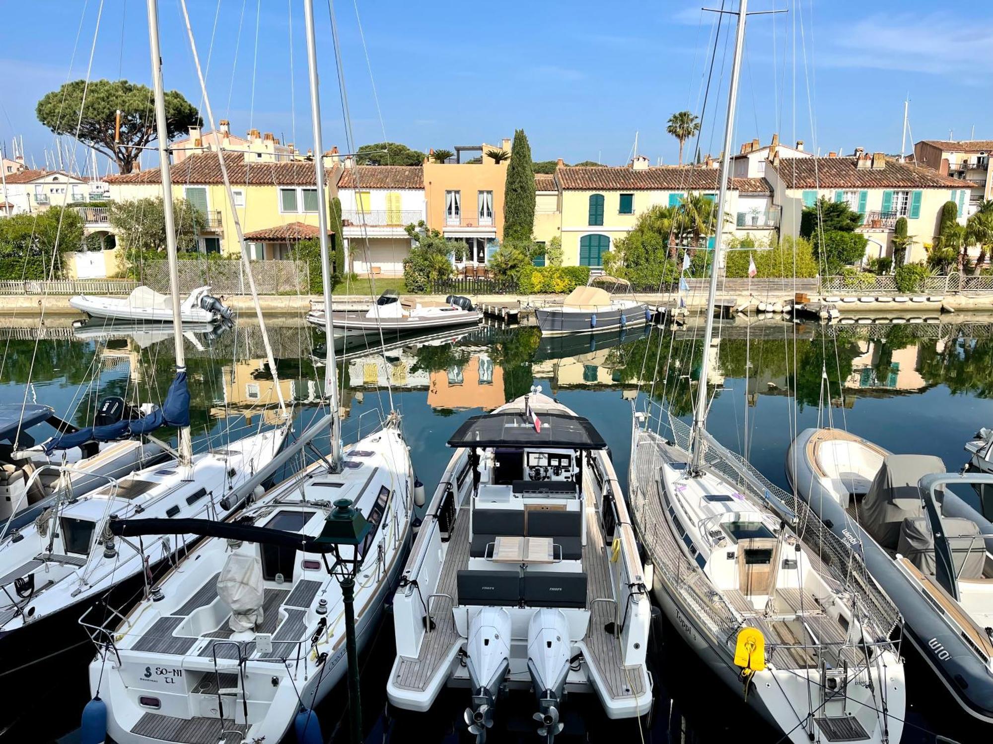 Canal View Διαμέρισμα Grimaud Εξωτερικό φωτογραφία